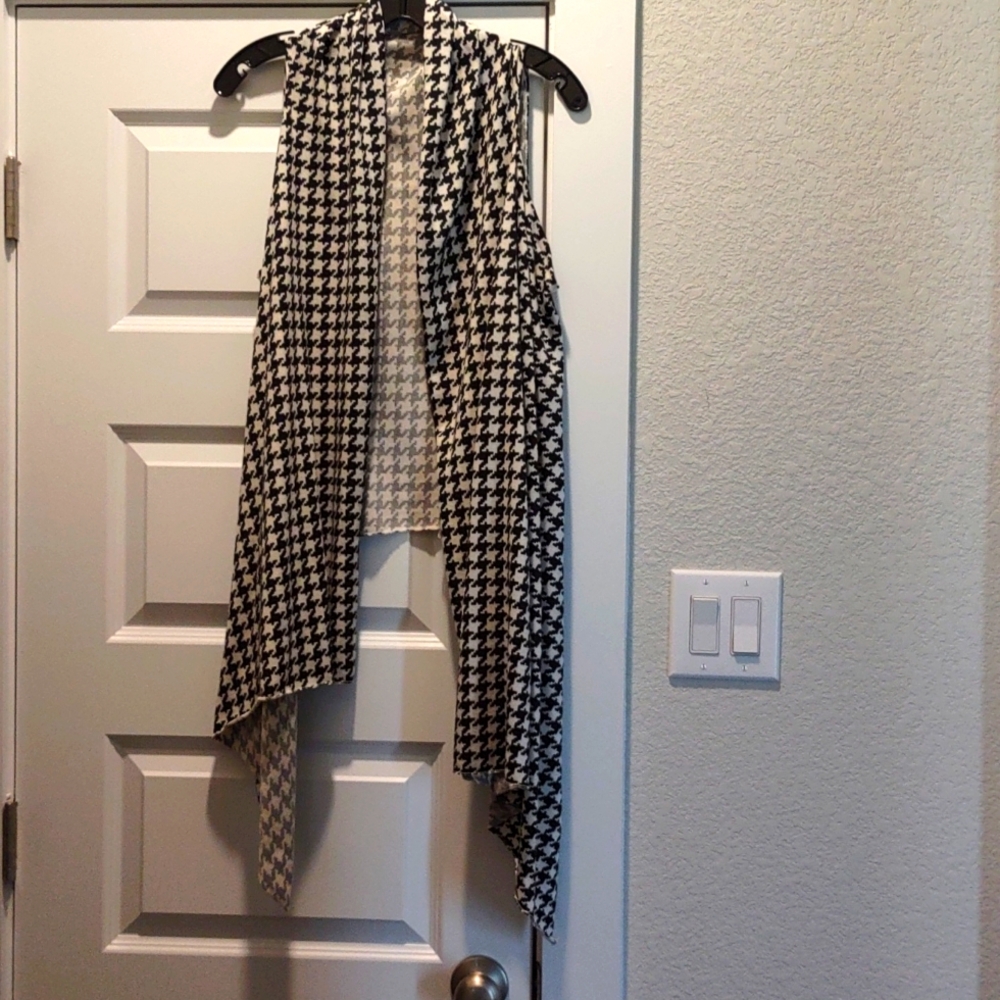 Hanstooth print Sleeveless Shrug